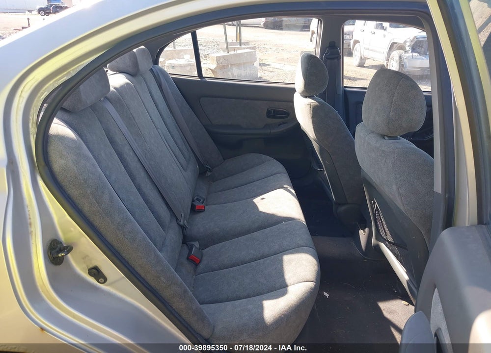 2002 HYUNDAI ELANTRA GLS VIN: KMHDN45D92U285536