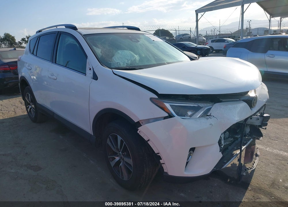 2017 TOYOTA RAV4 XLE VIN: JTMWFREV1HJ111874