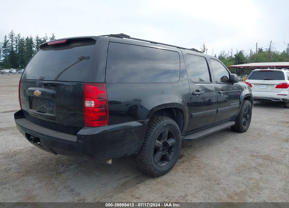 2007 CHEVROLET SUBURBAN 1500 LT VIN: 3GNFK16357G101687