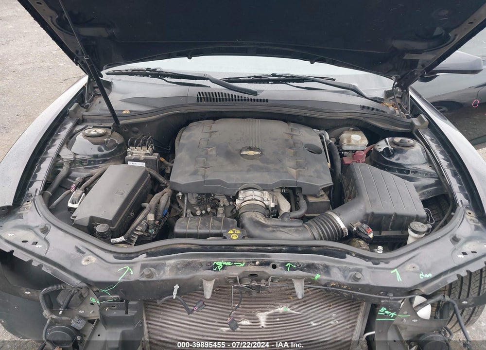 2015 CHEVROLET CAMARO 2LS VIN: 2G1FB1E37F9198452