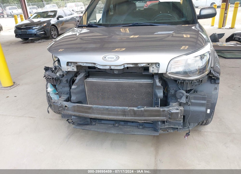 2015 KIA SOUL VIN: KNDJP3A52F7176950