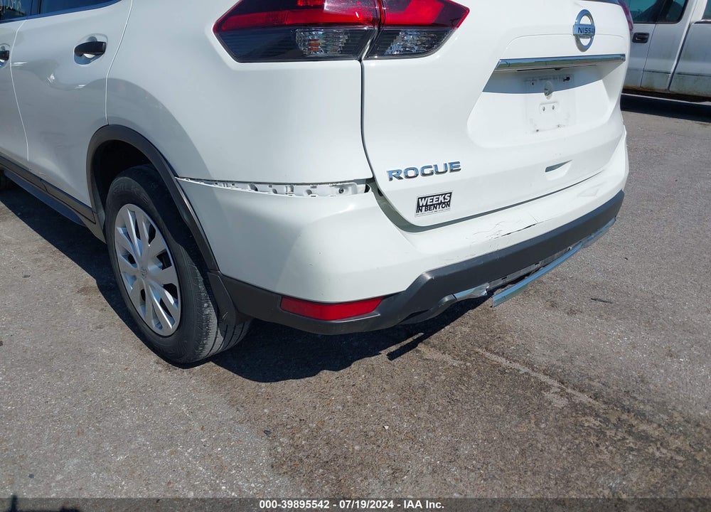 2019 NISSAN ROGUE S VIN: 5N1AT2MT5KC782563