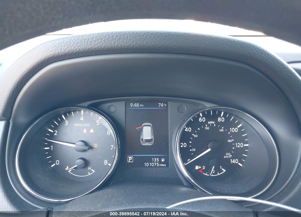 2019 NISSAN ROGUE S VIN: 5N1AT2MT5KC782563