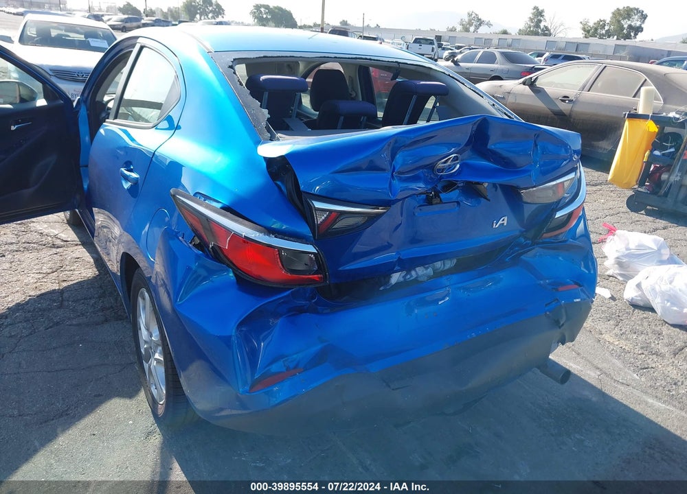 2016 SCION IA VIN: 3MYDLBZV9GY104832