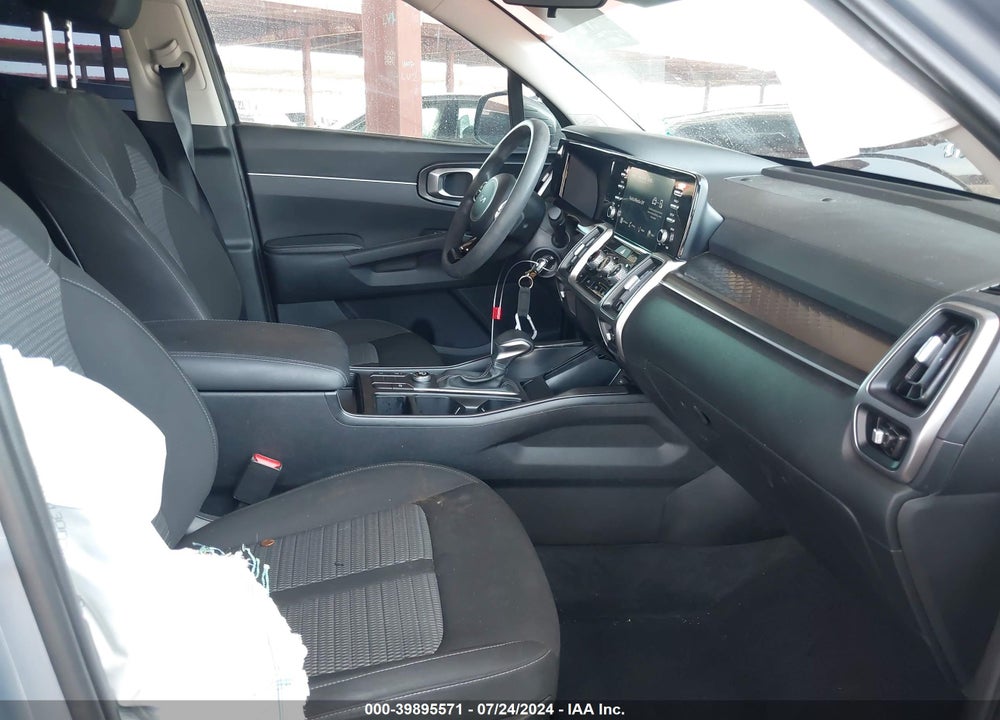 2022 KIA SORENTO LX VIN: 5XYRG4LC7NG113574