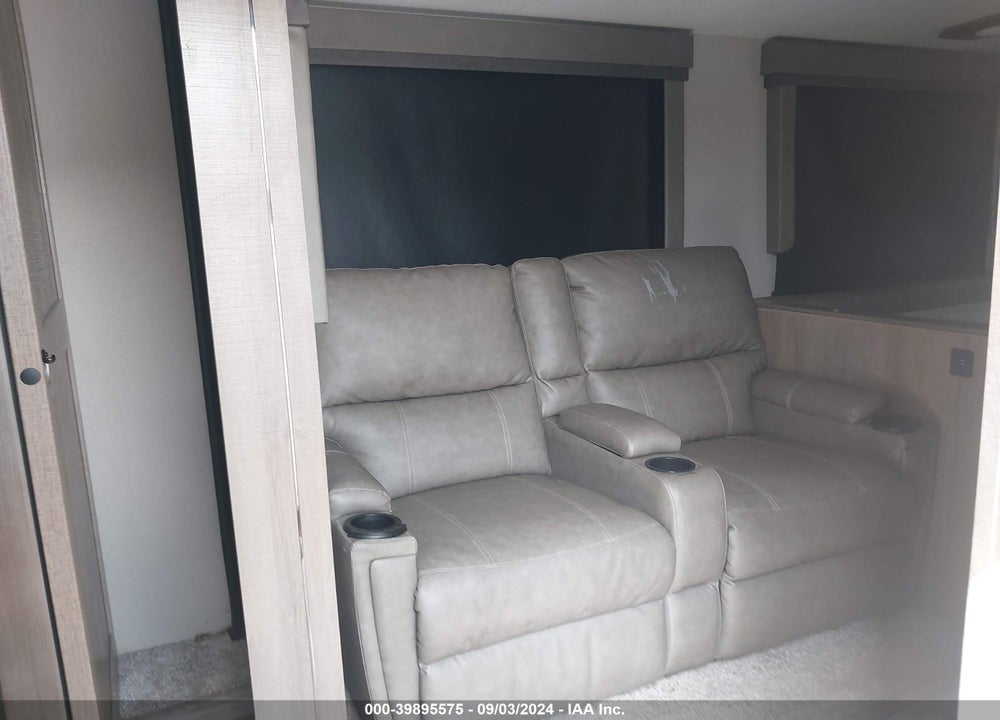 2021 GRAND DESIGN IMAGINE 2600RB VIN: 573TE3025M6627287