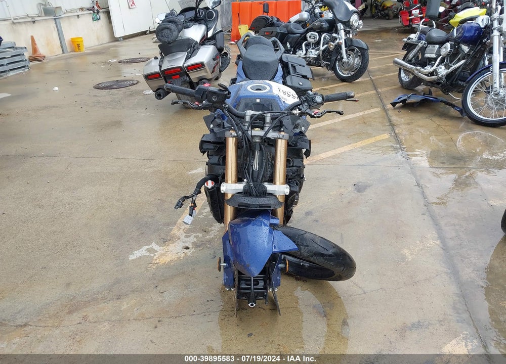 2022 SUZUKI GSX1000 GT/GT+ VIN: JS1EK12B9N7100627
