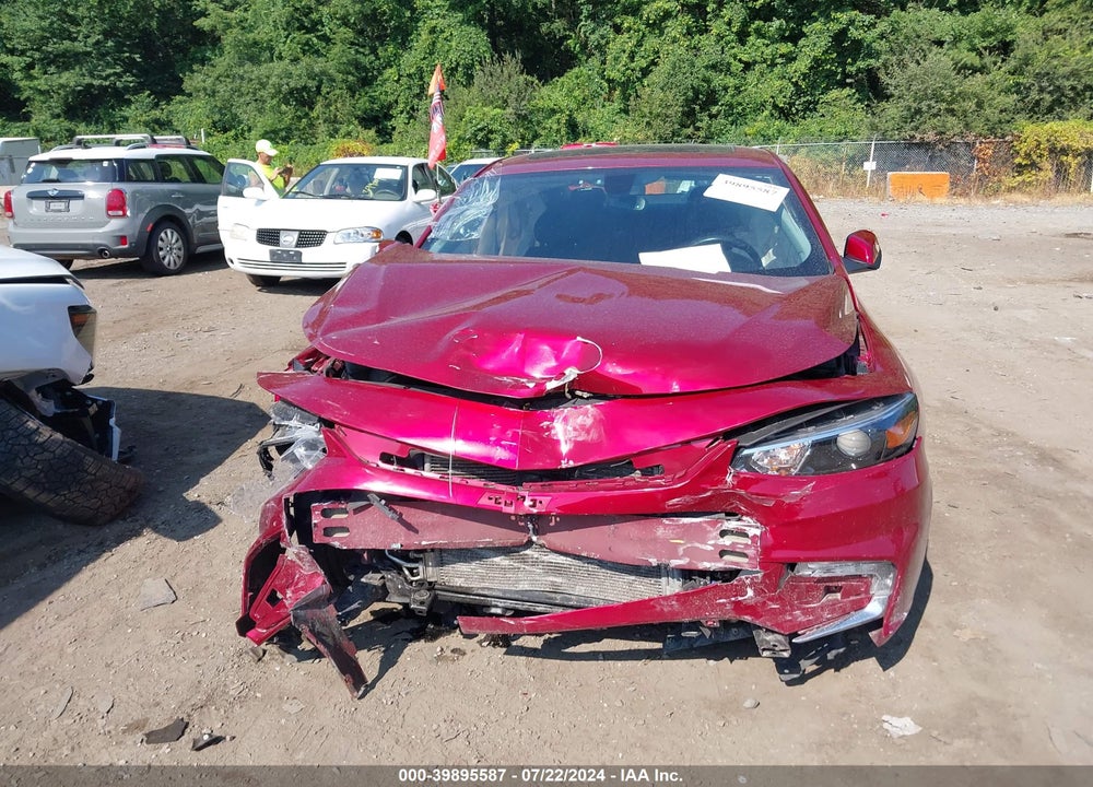 2018 CHEVROLET MALIBU LT VIN: 1G1ZD5ST8JF180335