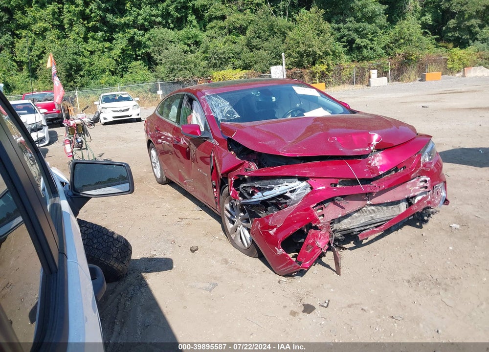 2018 CHEVROLET MALIBU LT VIN: 1G1ZD5ST8JF180335