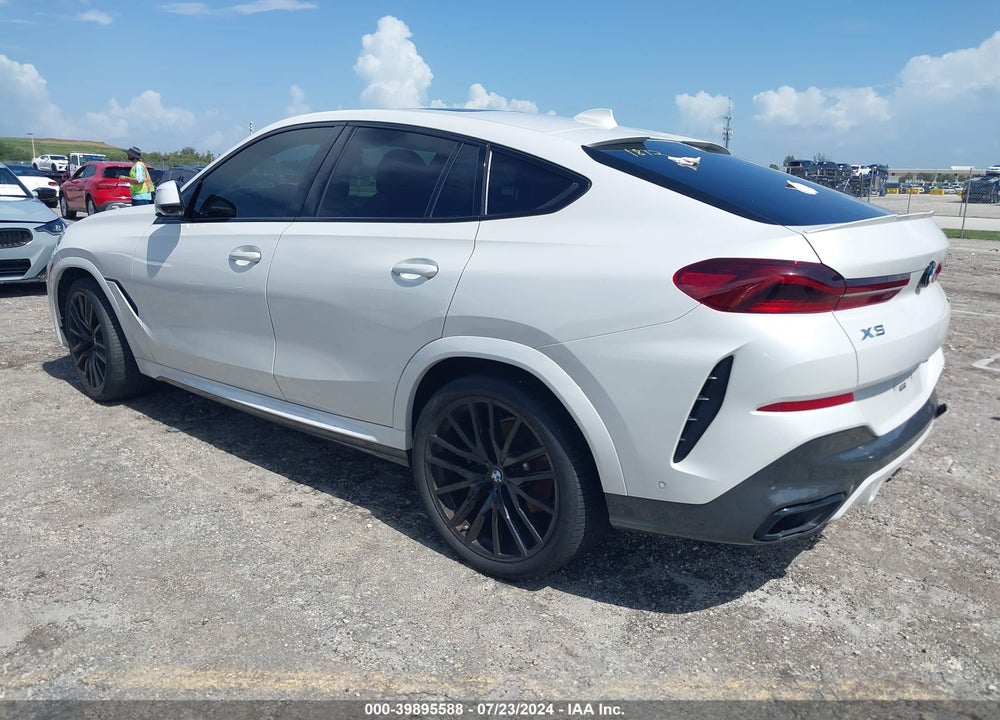 2022 BMW X6 XDRIVE40I VIN: 5UXCY6C0XN9J14237