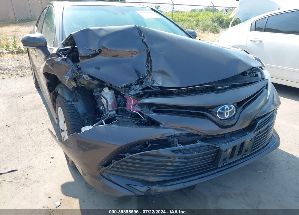 2018 TOYOTA CAMRY HYBRID LE VIN: 4T1B31HK4JU004232