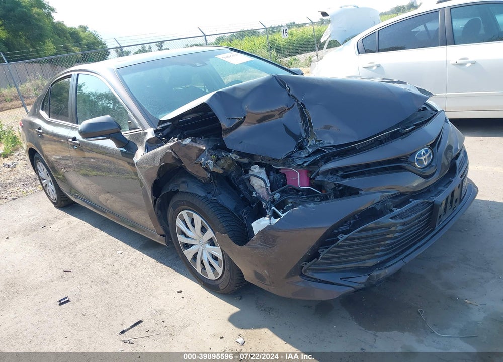 2018 TOYOTA CAMRY HYBRID LE VIN: 4T1B31HK4JU004232
