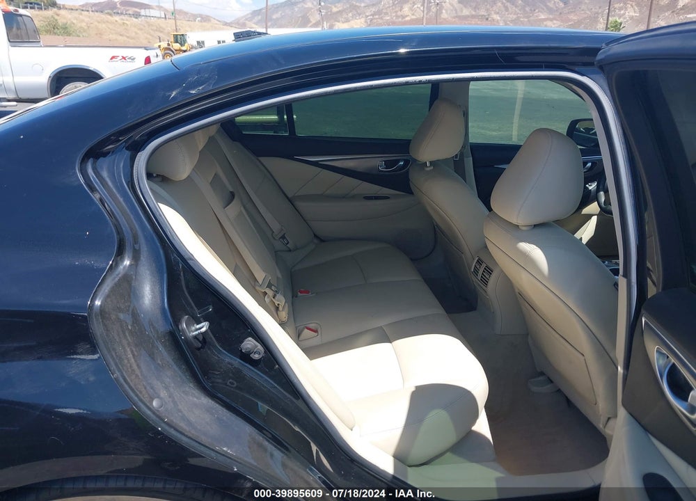 2017 INFINITI Q50 VIN: JN1EV7AP6HM740073