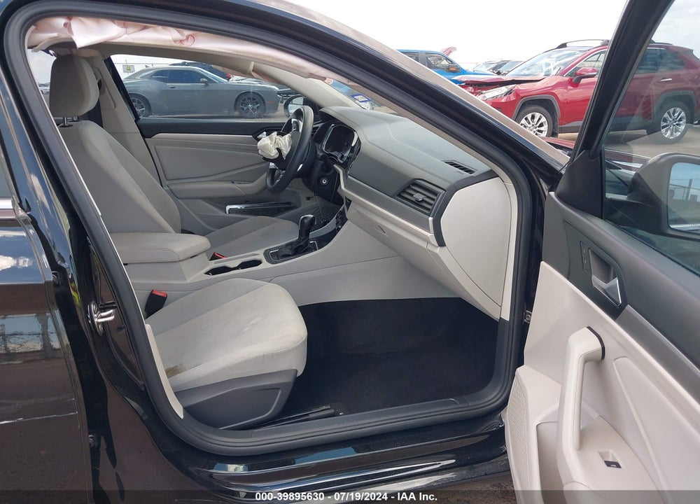 2019 VOLKSWAGEN JETTA 1.4T R-LINE/1.4T S/1.4T SE VIN: 3VWC57BU8KM157540