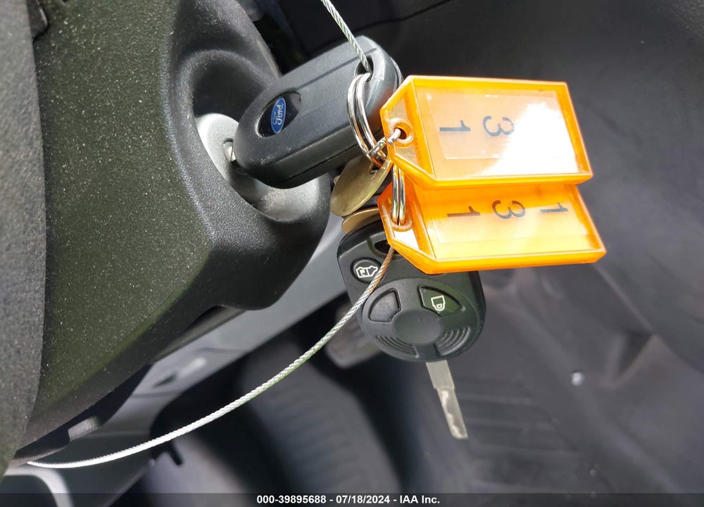 2018 FORD TRANSIT-150 XL VIN: 1FMZK1CM4JKB04949