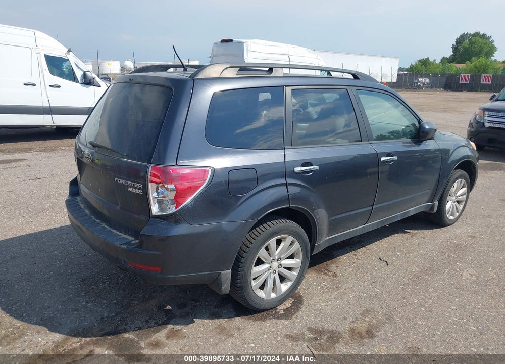 2011 SUBARU FORESTER 2.5X PREMIUM VIN: JF2SHADC0BH724269