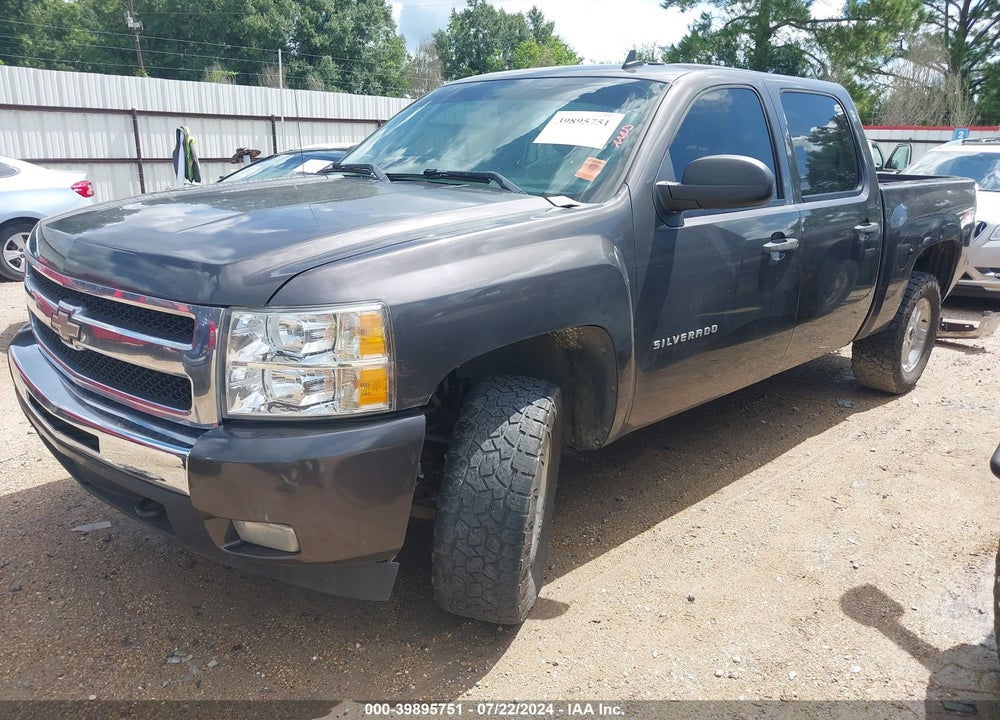 2011 CHEVROLET SILVERADO 1500 LT VIN: 3GCPKSE30BG312258