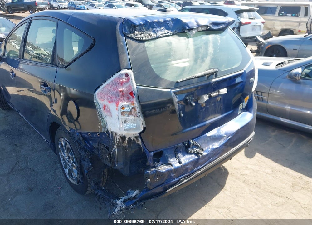 2017 TOYOTA PRIUS V THREE VIN: JTDZN3EUXHJ069970