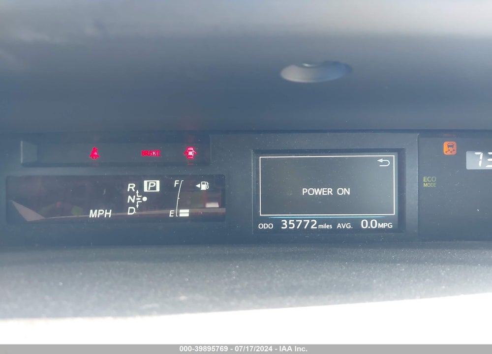 2017 TOYOTA PRIUS V THREE VIN: JTDZN3EUXHJ069970