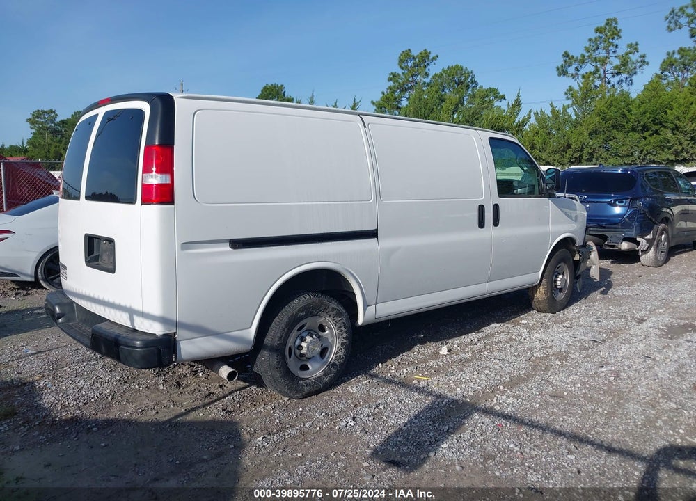 2020 CHEVROLET EXPRESS CARGO RWD 2500 REGULAR WHEELBASE WT VIN: 1GCWGAFG8L1252657