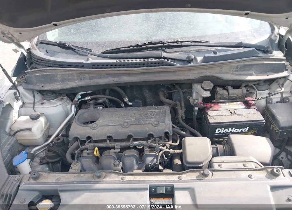 2011 HYUNDAI TUCSON GLS VIN: KM8JUCAC8BU158953