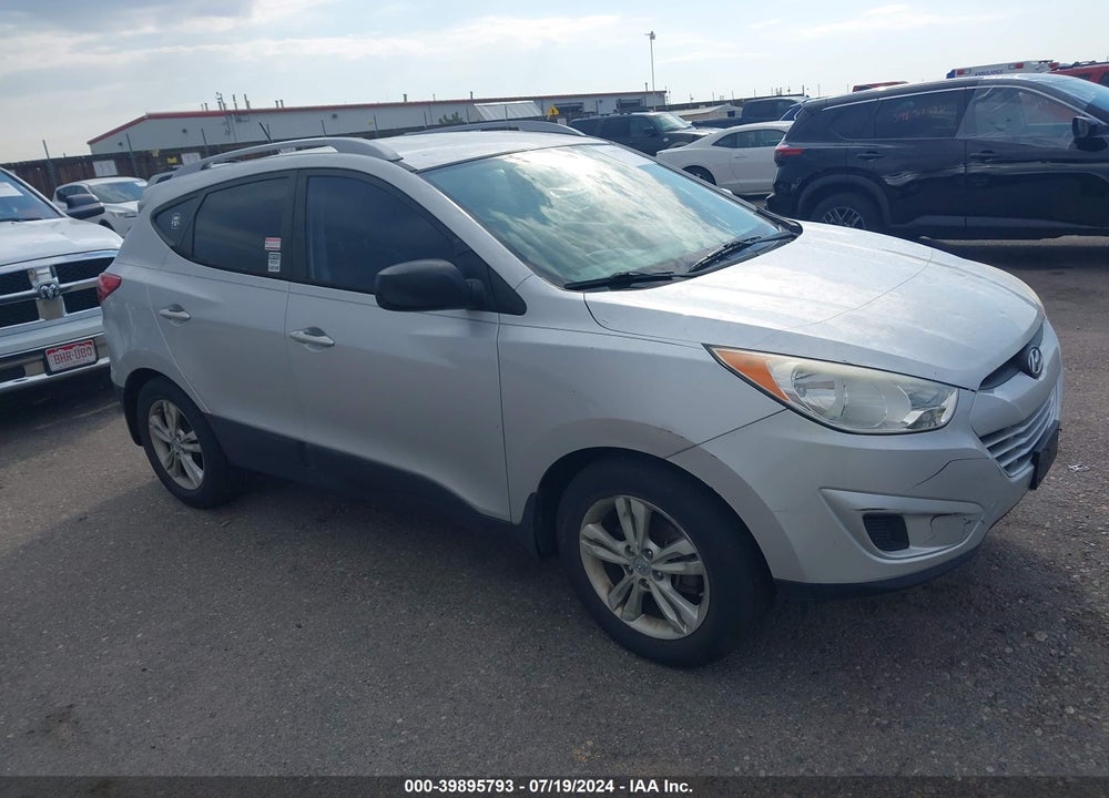 2011 HYUNDAI TUCSON GLS VIN: KM8JUCAC8BU158953