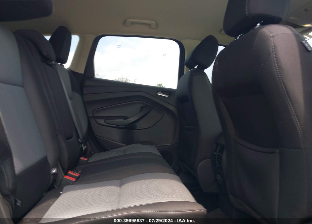 2017 FORD ESCAPE SE VIN: 1FMCU0GD3HUE22516