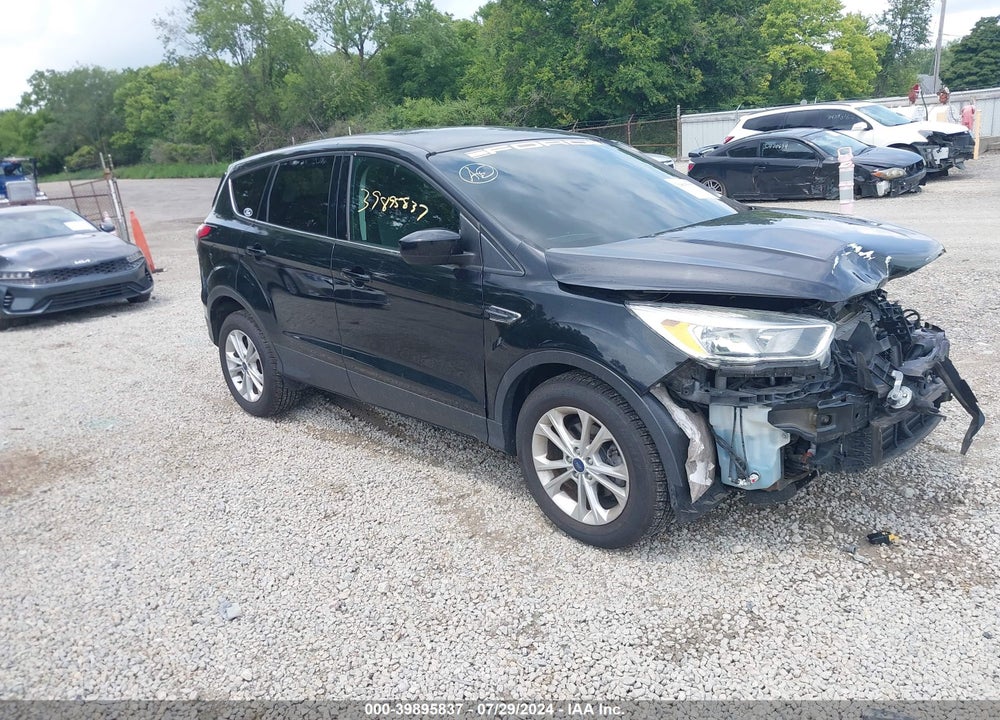 2017 FORD ESCAPE SE VIN: 1FMCU0GD3HUE22516