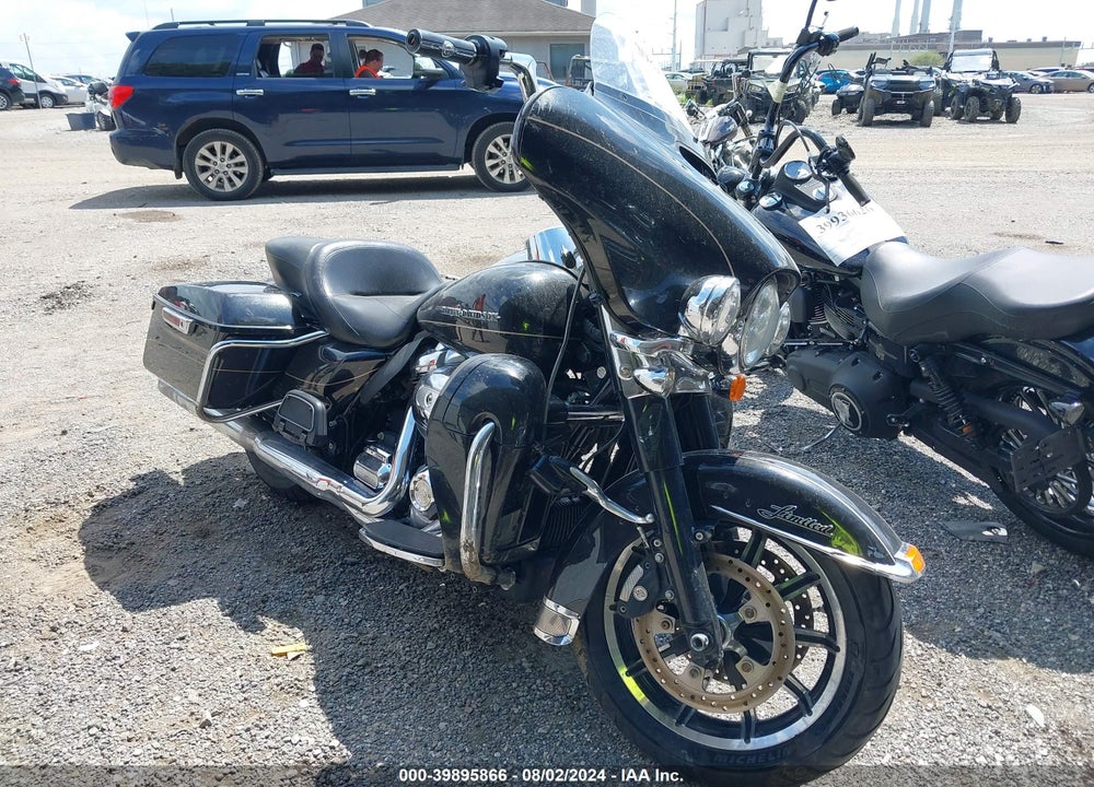 2017 HARLEY-DAVIDSON FLHTK ULTRA LIMITED VIN: 1HD1KED10HB668233