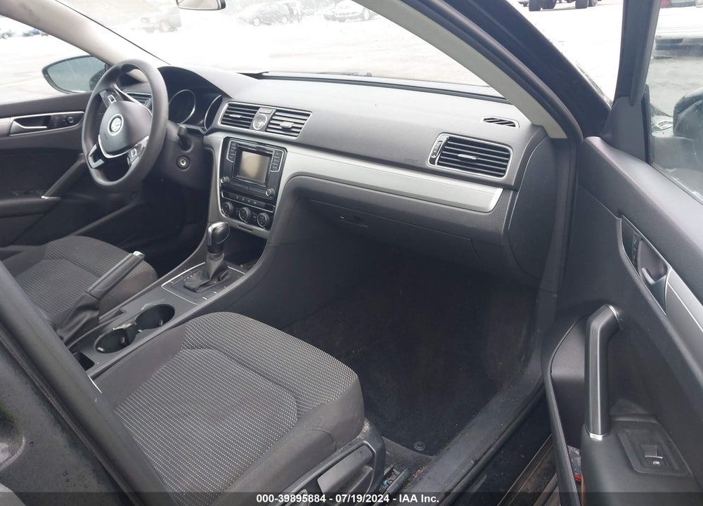 2016 VOLKSWAGEN PASSAT 1.8T S VIN: 1VWAS7A35GC007855