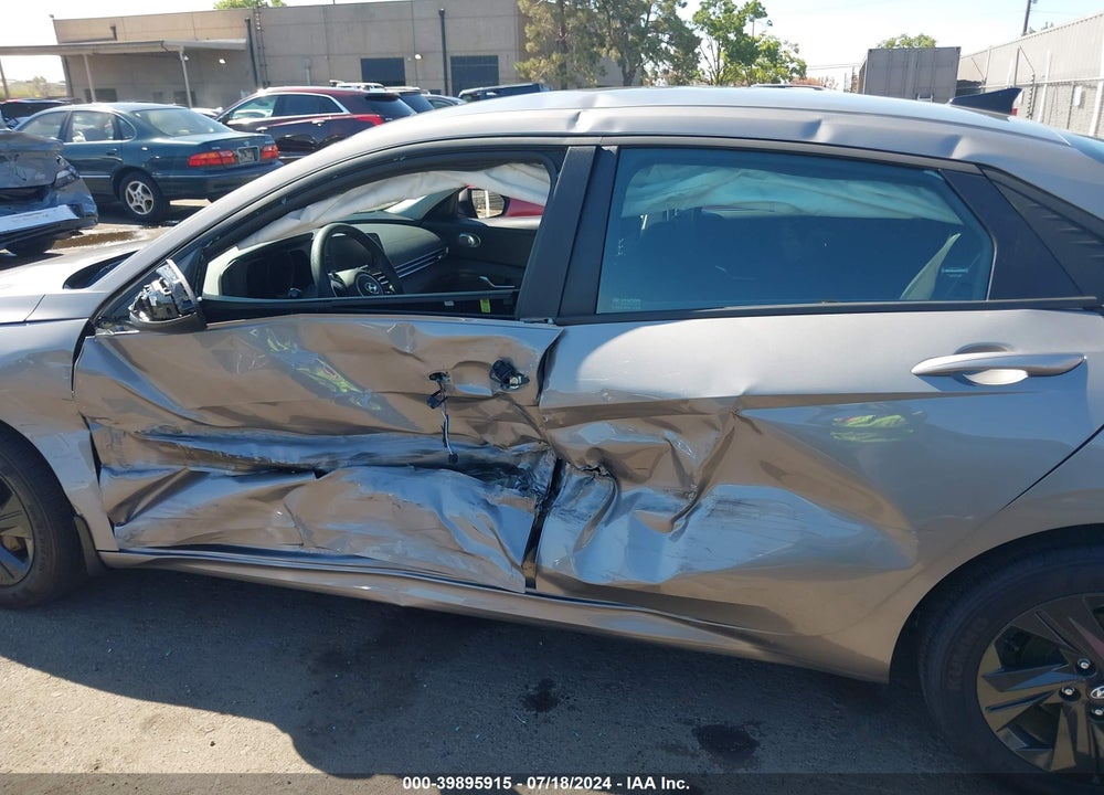 2023 HYUNDAI ELANTRA SEL VIN: KMHLM4AG6PU584701