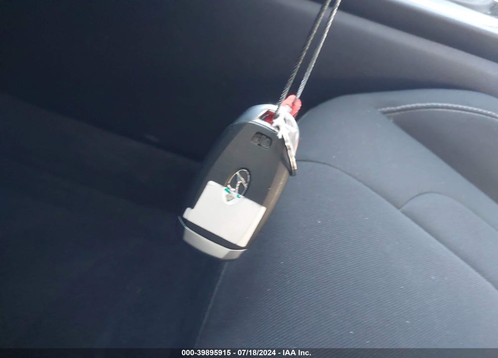 2023 HYUNDAI ELANTRA SEL VIN: KMHLM4AG6PU584701