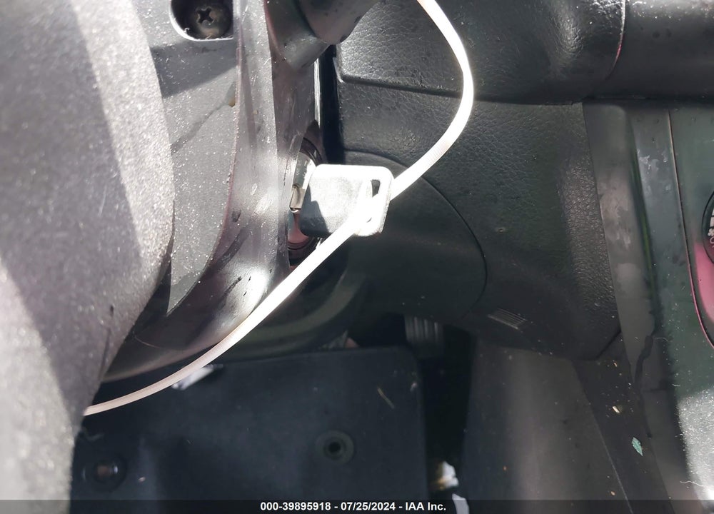 2018 NISSAN SENTRA S VIN: 3N1AB7AP7JY253118