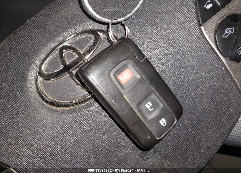 2008 TOYOTA PRIUS VIN: JTDKB20U983327301