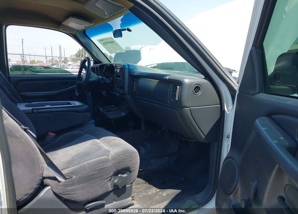 2000 CHEVROLET SILVERADO 1500 VIN: 1GCEK14VXYE287521