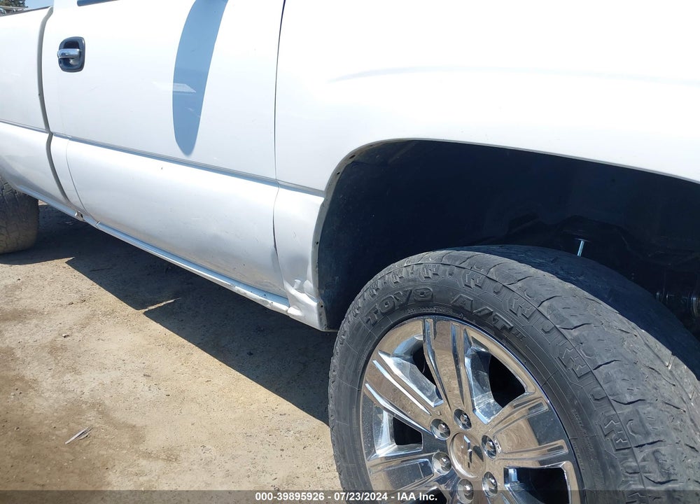 2000 CHEVROLET SILVERADO 1500 VIN: 1GCEK14VXYE287521