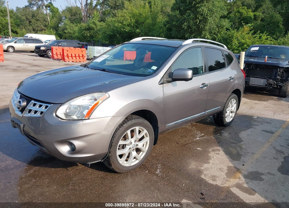 2013 NISSAN ROGUE SV W/SL PKG VIN: JN8AS5MV6DW136805