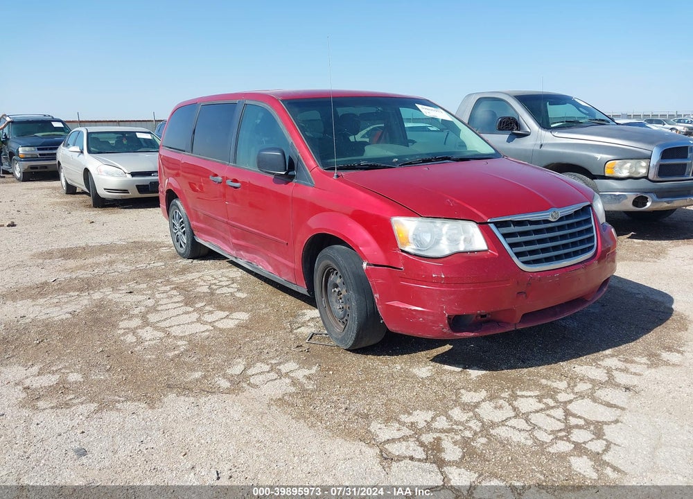 2008 CHRYSLER TOWN & COUNTRY LX VIN: 2A8HR44H28R748761