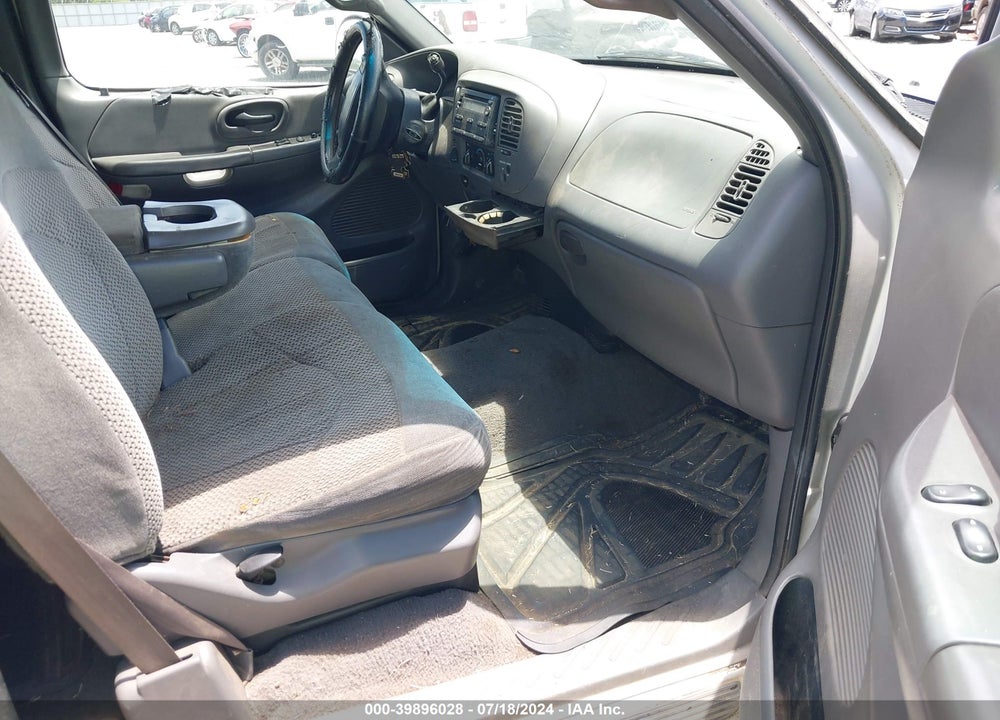 2000 FORD F-150 LARIAT/WORK SERIES/XL/XLT VIN: 1FTRX18L5YNA98674