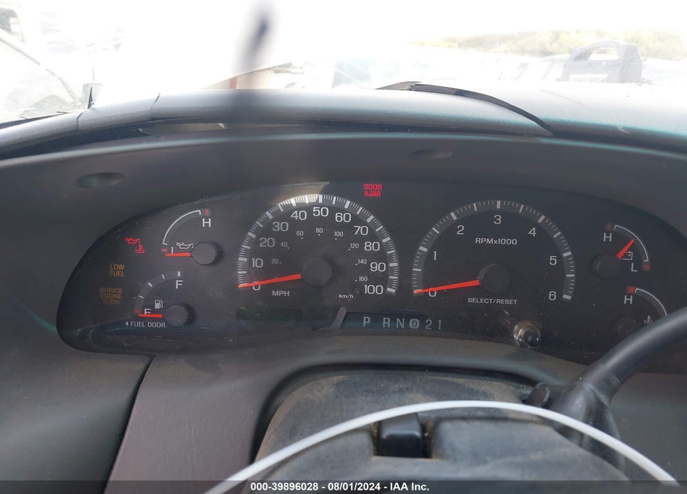 2000 FORD F-150 LARIAT/WORK SERIES/XL/XLT VIN: 1FTRX18L5YNA98674