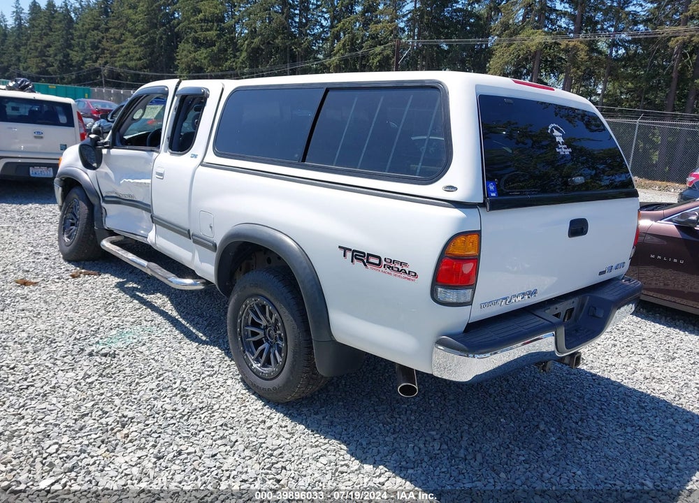 2001 TOYOTA TUNDRA SR5 V8 VIN: 5TBBT441X1S164924