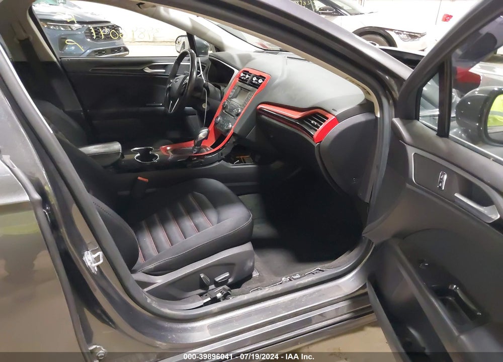 2015 FORD FUSION SE VIN: 3FA6P0HD9FR124991
