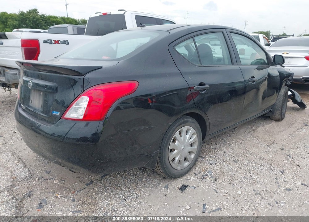 2014 NISSAN VERSA 1.6 S+ VIN: 3N1CN7AP3EL828916