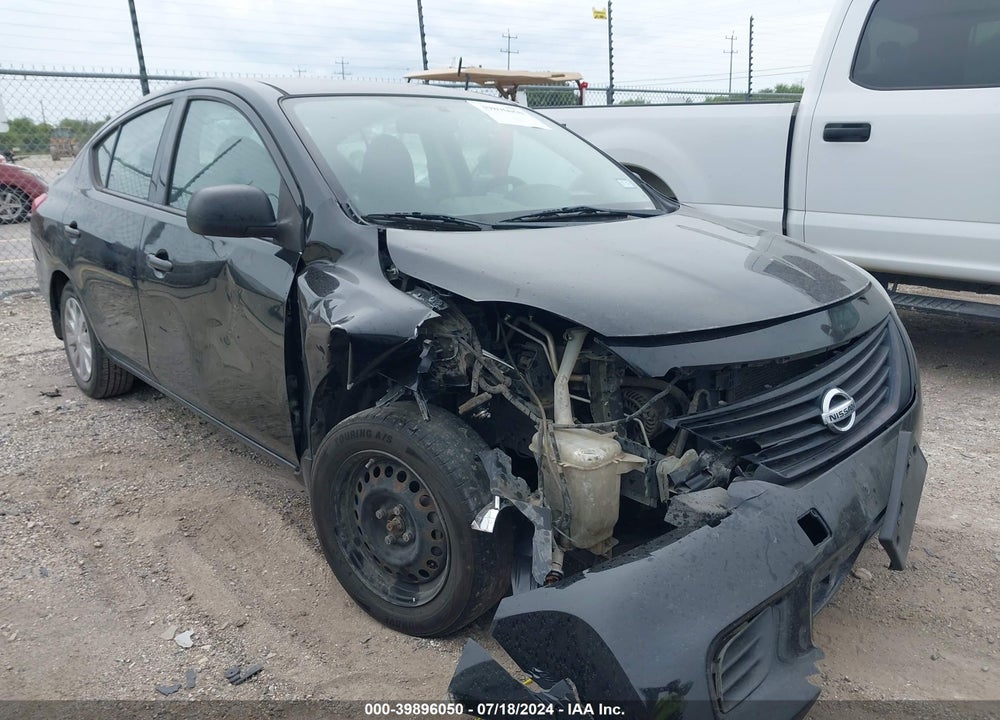2014 NISSAN VERSA 1.6 S+ VIN: 3N1CN7AP3EL828916