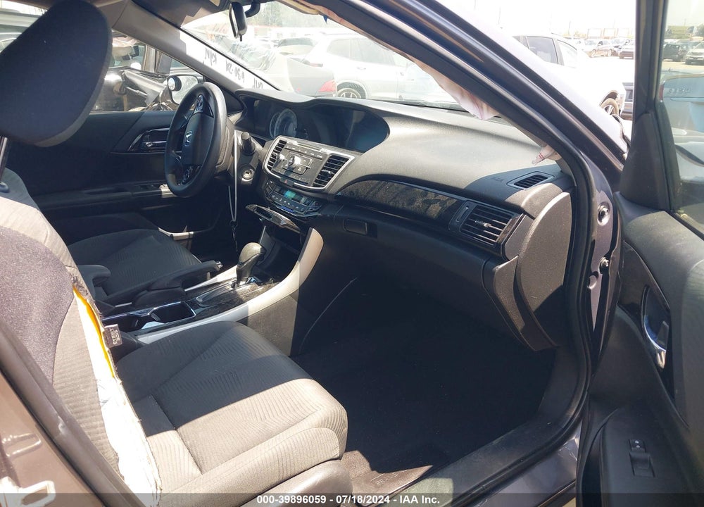 2017 HONDA ACCORD LX VIN: 1HGCR2F31HA184095