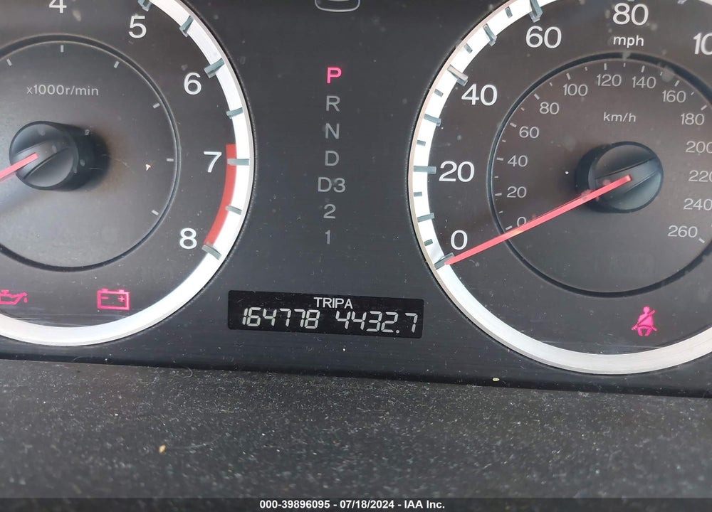 2008 HONDA ACCORD 2.4 LX VIN: 1HGCP263X8A090688