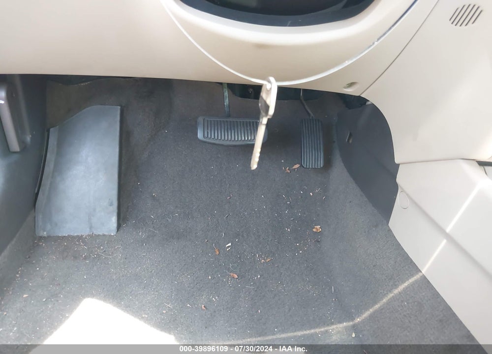 2008 HYUNDAI ELANTRA VIN: KMHDU46D68U500963