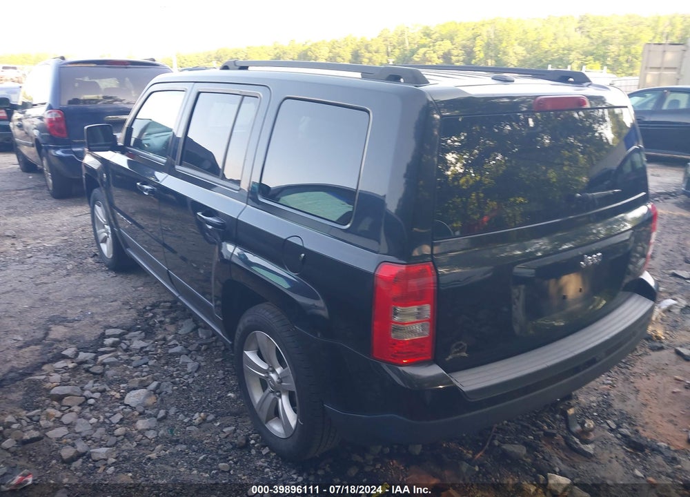 2014 JEEP PATRIOT LATITUDE VIN: 1C4NJPFA2ED699921