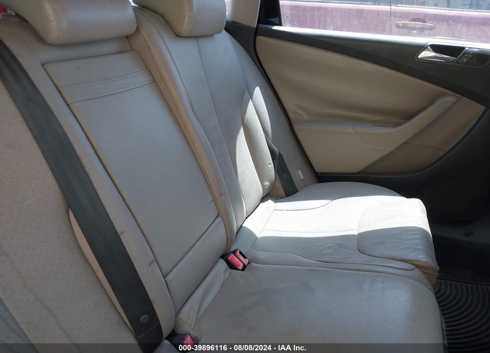 2007 VOLKSWAGEN PASSAT 2.0T VIN: WVWTK93C67E046169