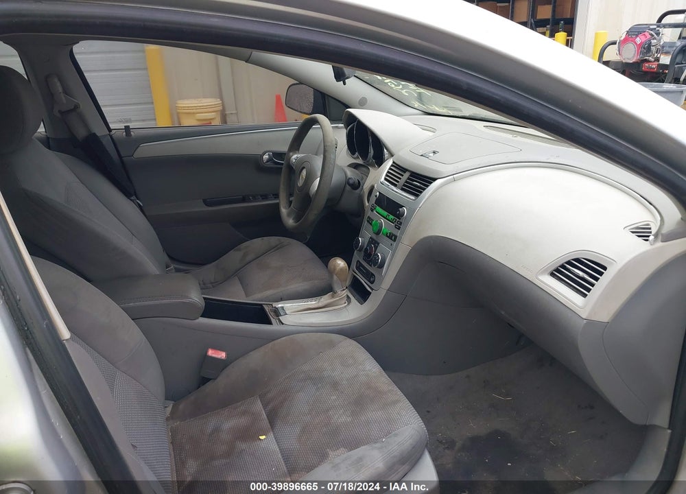 2010 CHEVROLET MALIBU LS VIN: 1G1ZA5E04AF267241